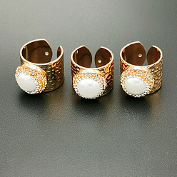 Белый Манжеты из ракушечного жемчуга и хрустальных страз, сплав широкая полоса кольца, золотые, плоско-круглые, белые, 19 мм, размер США 12 3/4 (22 мм)