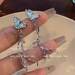 Бабочка Серьги-гвоздики из пластика с имитацией жемчуга, со стразами для женщин, бабочка