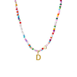 Letter D Ожерелье в стиле бохо 304 из нержавеющей стали с подвеской в виде инициала, искусственным жемчугом и разноцветными стеклянными бусинами для женщин, золотые, Буква D, 16.54 дюйм (42 см)