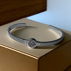 Платина Браслеты-манжеты из сплава с кристаллами и стразами для женщин, платина, внутренний диаметр: 2-3/8 дюйм (6 см)