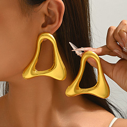 Doré  Boucles d'oreilles en alliage pour femmes, triangle, or, 76x65mm