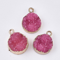 Deep Pink Electroplate Druzy Resin Pendants, with Iron Findings, Flat Round, Light Gold, Deep Pink, 17~18.5x13x6mm, Hole: 2mm