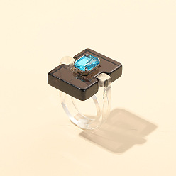 Верблюжий Кольца из смолы и страз для женщин, прямоугольные, верблюжие, внутренний диаметр: 18 мм