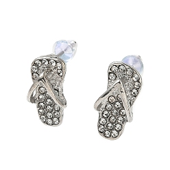 Платина Серьги-гвоздики из сплава с кристаллами и стразами в стиле шлепанцев, платина, 16x6 мм