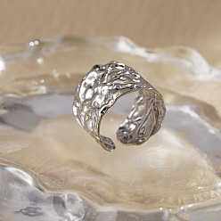 Нержавеющая Сталь Цвет Старинные нерегулярные кованые широкие открытые манжеты из нержавеющей стали для женщин, цвет нержавеющей стали, 15 мм, внутренний диаметр: 17 мм