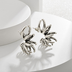 Античное Серебро Серьги-гвоздики из латунных самородков, античное серебро, 31x12.5 мм