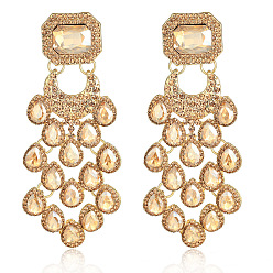 Мокасин Серьги-люстры из сплава со стразами в форме капли и прямоугольника, золотые, мокасин, 83x33 мм