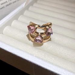 Rose Clair Bagues ouvertes en alliage et strass, triangle, or, rose clair, Taille américaine 4 1/4(15mm)~20mm