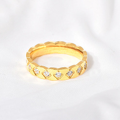 Золотой Ромбовидный узор 304 кольца из нержавеющей стали с микропаве из прозрачного кубического циркония, золотые, 4 мм, размер США 8 (18.1 мм)