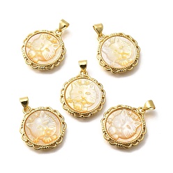 Золотой Латунный паве натуральный желтый ракушка резные концы кошки, стойки покрытие, плоские круглые прелести, золотые, 22x19.5x3.5 мм, отверстие : 3x4 мм