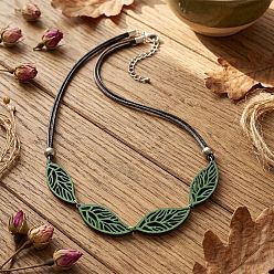 Verde Collares de cuero sintético negro de varias hebras con cuentas y diseño de hojas de madera huecas de estilo bohemio para mujer., Platino, verde, 17.32 pulgada (44 cm)