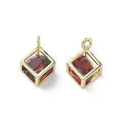 Rojo Oscuro Micro latón allanan colgantes cúbicos del zirconia, larga duración plateado, encanto del cubo, real 18 k chapado en oro, de color rojo oscuro, 13x10x7 mm, agujero: 1.5 mm