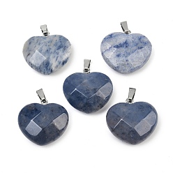 Синий Авантюрин Подвески из натурального голубого авантюрина (окрашенного и нагретого), ограненные сердце прелести, с железными поручнями, платина, 21.5~22.5x23~23.5x9~10 мм, отверстие : 2.5x7~7.5 мм