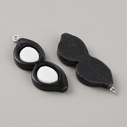 Черный Непрозрачные подвески смолы, солнцезащитные очки прелести, с платиновыми тоновыми железными петлями, чёрные, 45x16x4 мм, отверстие : 2 мм