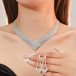 Серебро Комплекты из ожерелий и серег-гвоздиков с подвесками из треугольного сплава и стразами, серебряные, 400 мм