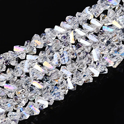 Прозрачный Гальванизируйте прозрачное стекло бисер нитей, треугольные, с покрытием AB цвета, граненые, прозрачные, 3~3.5x4~4.5x4~4.5 мм, отверстие : 0.8 мм, около 121~131 шт / нитка, 14.37~15.35 дюйм (36.5~39 см)