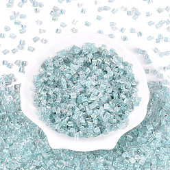 Бледно-бирюзовый Прозрачные внутри цветные стеклянные бусины, треугольные, бледные бирюзовая, 3.4x3.4~3.8x3.4~3.8 мм, отверстие : 1 мм, Около 7500 шт / фунт