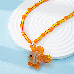 Темно-Оранжевый Летние летние пляжные рыбки, пластиковые подвески, стеклянные бусины, ожерелья для женщин, темно-оранжевый, 15.94 дюйм (40.5 см), Кулон : 38x33 мм
