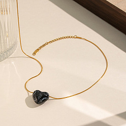 Negro Colgante de corazón de resina 304 Collares de cadena redonda de serpiente de acero inoxidable para mujer, dorado, negro, 15.94 pulgada (40.5 cm)