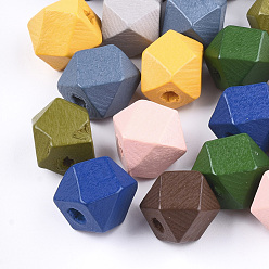 Gemischte Farbe Bemalte Naturholzperlen, Polyeder, Gemischte Farbe, 15.5~16x15.5~16x12 mm, Bohrung: 3 mm