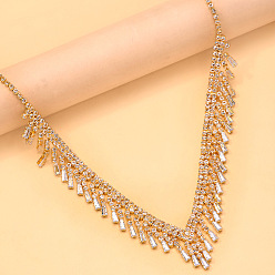 Doré  Colliers plastron en alliage, cristal, strass et pampilles en forme de larme pour femmes, or, 13.78 pouce (35 cm)