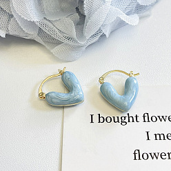Светло-Голубой Серьги-кольца из сплава с эмалью в форме сердца, золотые, Небесно-голубой, 23 мм