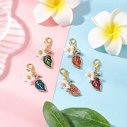 (52) Непрозрачная лаванда Подвесные украшения из эмалевого сплава в виде листьев, подвески-карабинки из акриловых цветов и сплава для украшений сумок, разноцветные, 34 мм