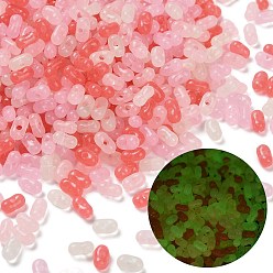 Светло-Вишневый Светящиеся прозрачные акриловые бусины, арахис, светится в темноте, светло-вишневый, 6.5~7x4x3~3.5 мм, отверстие : 1.4 мм