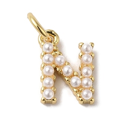 Letter N Стойка из латуни с подвесками из АБС-пластика с имитацией жемчуга, долговечный, без свинца и без кадмия, реальный 18 k позолоченный, Письмо N, 10.5x7.5x3 мм, отверстие : 3 мм