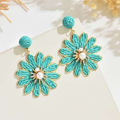 Темно-бирюзовый Серьги-гвоздики из цветочного сплава из рафии, с пластиковым жемчугом и хрустальными стразами, золотые, темные бирюзовый, 60x45 мм