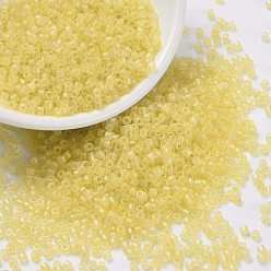 Желтый Цилиндрический бисер, матовые абы цвет, круглое отверстие, единый размер, желтые, 2x1.5 мм, отверстие : 0.8 мм, около 40000 шт / упаковка, о 450 г / мешок