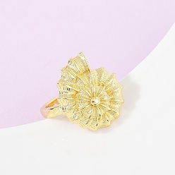 Shell Shape Латунные манжеты с океанской тематикой, реальный 18 k позолоченный, без кадмия, без никеля и без свинца, формы раковины, внутренний диаметр: регулируемый, оболочкой: 22x19.5 mm