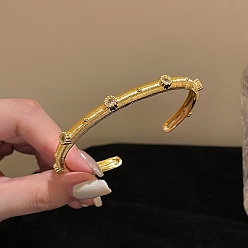 Золотой Браслеты-манжеты из сплава со стразами для женщин, золотые, внутренний диаметр: 2-3/8x2-1/4 дюйм (6.1x5.85 см)