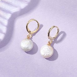 Плоский Круглый Серьги из натурального жемчуга, с латунной фурнитурой , золотые, плоско-круглые, 27.5x10.5 мм