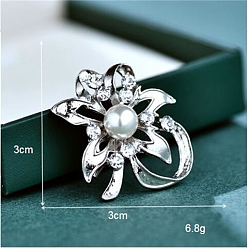 Платина Брошь в виде цветка из сплава кристаллов и страз для рюкзака, с имитацией жемчужина бисера, платина, 30 мм