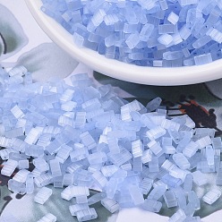 (HTL2562) Шелковый Бледно-голубой Миюки половина бусины тила, японский бисер, 2 отверстие, (htl 2562) шелк бледно-голубой, 5x2.3x1.9 мм, Отверстие : 0.8 мм , около 1250 шт / 50 г