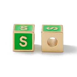 Letter S Стойки покрытие латунь эмаль бисер, без кадмия, без никеля и без свинца, реальный 18 k позолоченный, куб с письмом, зеленый лайм, letter.s, 6x6x6 мм, отверстие : 2.5 мм