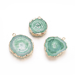 Морско-зеленый Подвески из натурального окрашенного кварца, солнечный кварц, с позолоченными краями из латуни, плоско-круглые, цвета морской волны, 25~42x22~23x4~6 мм, отверстие : 2.5 мм