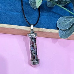 Турмалин Кулон из цинкового сплава в виде шестиугольной стеклянной бутылки с внутренними вкраплениями натурального разноцветного турмалина, ожерелье из черной искусственной кожи., платина, 19.69 дюйм (50 см)