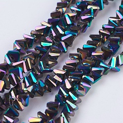 (966) Внутренний цвет Кристалл / Лиловато-лиловый на подкладке Стеклянные бусины с гальваническим покрытием , полное покрытие, граненые, треугольные, с покрытием разноцветным, 4.5x5x6 мм, отверстие : 1 мм, около 100 шт / нитка, 13.7 дюйм (35 см)