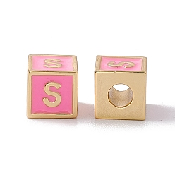 Letter S Стойки покрытие латунь эмаль бисер, без кадмия, без никеля и без свинца, реальный 18 k позолоченный, куб с письмом, розовый жемчуг, letter.s, 6x6x6 мм, отверстие : 2.5 мм