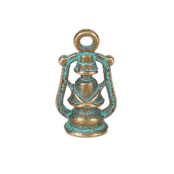 Античный Бронзовый Зеленый Керосиновая лампа сплав мини модель, аксессуары для кукольного домика с микро-ландшафтом, притворяясь опорными украшениями, античная бронза и зеленая патина, 20x10 мм