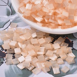 (TL2552) Шелковый Бледно-персиковый Миюки тила бусины, японский бисер, 2-луночное, (тл 2552) шелковый бледно-персиковый, 5x5x1.9 мм, Отверстие : 0.8 мм , около 590 шт / 50 г