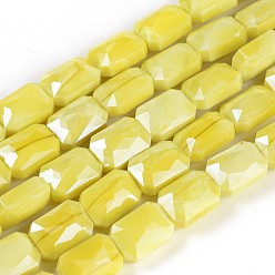 Шампанско-Желтый Стеклянные бусины с гальваническим покрытием , гальваническое покрытие, прямоугольник граненый, шампанское желтый, 13.5~14x10x6.5~7 мм, отверстие : 1.2 мм, около 22 шт / нитка, 12.2 дюйм (31 см)