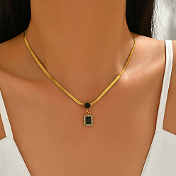 Настоящее золото 18K Винтажный прямоугольный кулон из нержавеющей стали с натуральным черным ониксом (окрашенным и термически обработанным), плоская цепочка-змейка для женщин., реальный 18 k позолоченный, 15.75 дюйм (40 см)