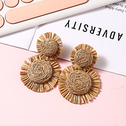 Цвет Древесины Серьги-гвоздики из рафии в богемном стиле, цветок, деревесиные, 70x45 мм