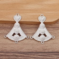 Silver Alloy Chandelier Componement Links, Triangle with Heart, Silver, 16x10mm