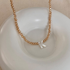 Letter K Подвеска с инициалом из натуральной ракушки, ожерелья с подвеской из стеклянных бусин, с латунными концевыми цепями, золотые, темно-золотистые, Письмо K, 13.98 дюйм (35.5 см)