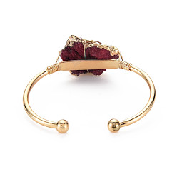 Medium Violet Red Natural Raw Crystal Agate Cuff Bangle, Brass Open Bangle, Wrapped Irregular Gemstone Jewelry for Women, Light Gold, Medium Violet Red, Inner Diameter: 2-1/8 inch(5.5~5.6cm)