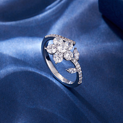 Платина Кольца-манжеты из латуни с микропаве из прозрачного кубического циркония, платина, внутренний диаметр: регулируемый